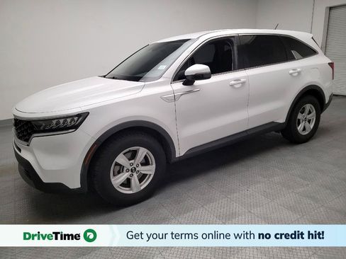Used 2021 Kia Sorento LX FWD image 1