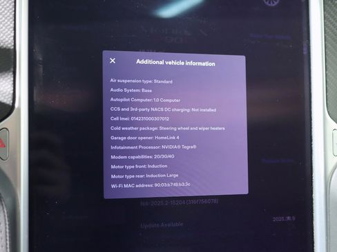 Used 2016 Tesla Model X Performance image 27