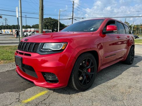Used 2018 Jeep Grand Cherokee SRT w/ Trailer Tow Group IV AWD/4WD image 1