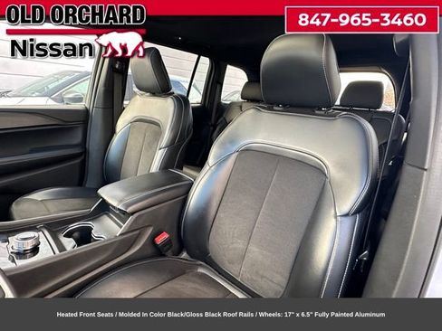 Used 2023 Jeep Grand Cherokee Altitude AWD/4WD image 12