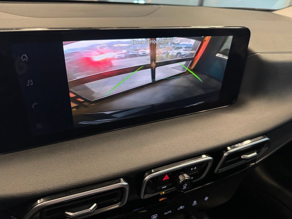 Used 2026 Nissan Sentra SV w/ Floor Mat Package FWD image 15