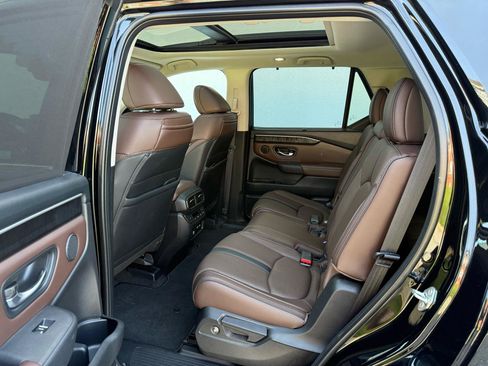 Used 2023 Honda Pilot Elite image 40