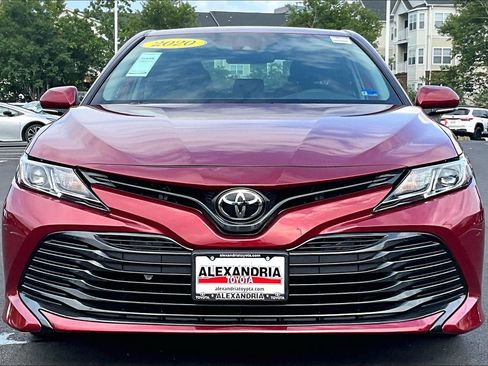 Used 2020 Toyota Camry LE w/ Cold Weather Package AWD/4WD image 3