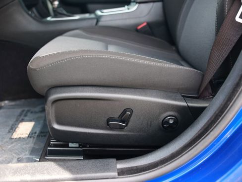 Used 2020 Dodge Charger SXT w/ Driver Convenience Group image 18