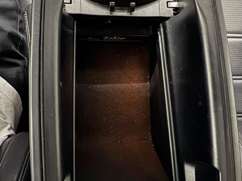 Used 2020 Mercedes-Benz C 63 AMG S w/ Multimedia Package image 34