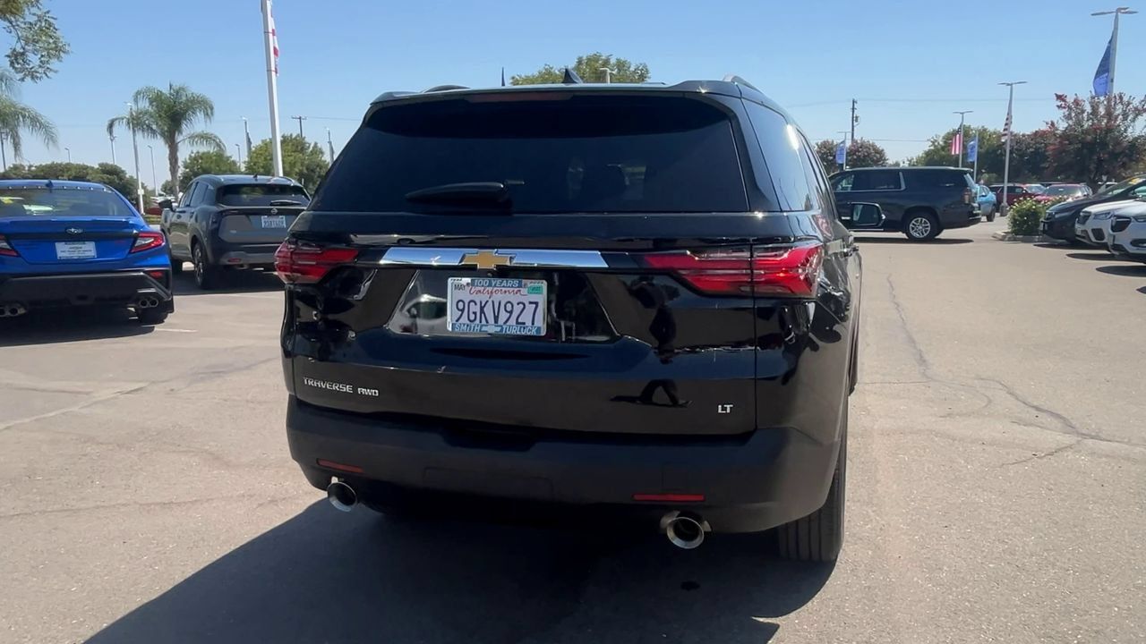 Used 2023 Chevrolet Traverse LT w/ LPO, Cargo Package AWD/4WD image 6