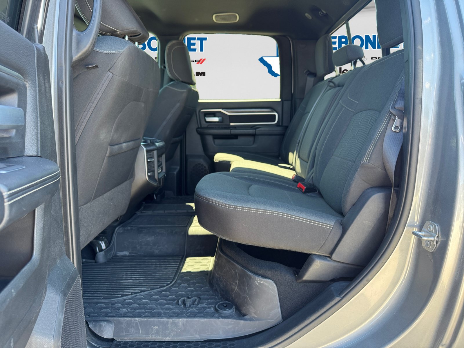 Certified 2024 RAM 3500 Lone Star w/ Night Edition AWD/4WD image 19