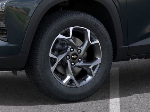 New 2026 Chevrolet Trax LT image 9