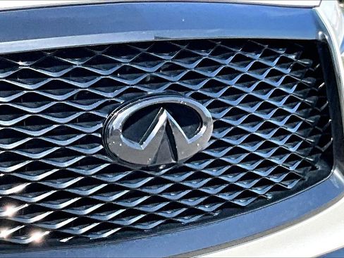 Certified 2021 INFINITI QX80 Premium Select w/ Cargo Package AWD/4WD image 11