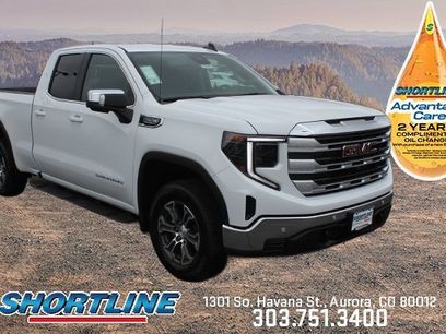 New 2025 GMC Sierra 1500 SLE w/ Preferred Package