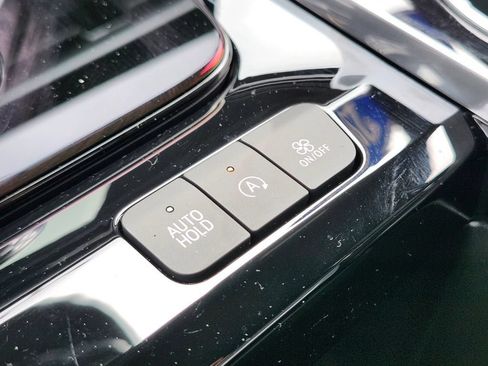 Used 2026 Cadillac Escalade Sport AWD/4WD image 25