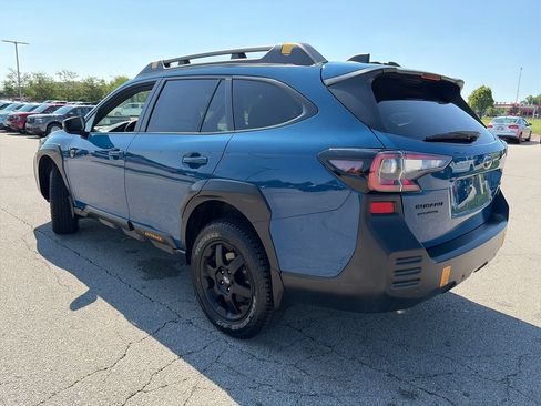 Used 2025 Subaru Outback Wilderness AWD/4WD image 5