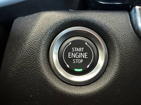 Used 2025 Chevrolet Colorado Trail Boss AWD/4WD image 34
