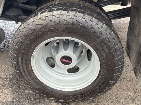 Used 2023 GMC Sierra 3500 Pro w/ Convenience Package image 19