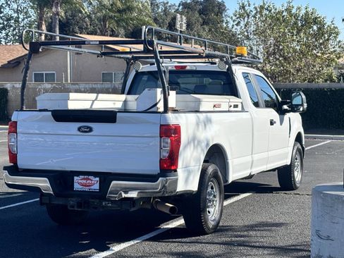 Used 2022 Ford F250 XL w/ Power Equipment Group RWD image 6