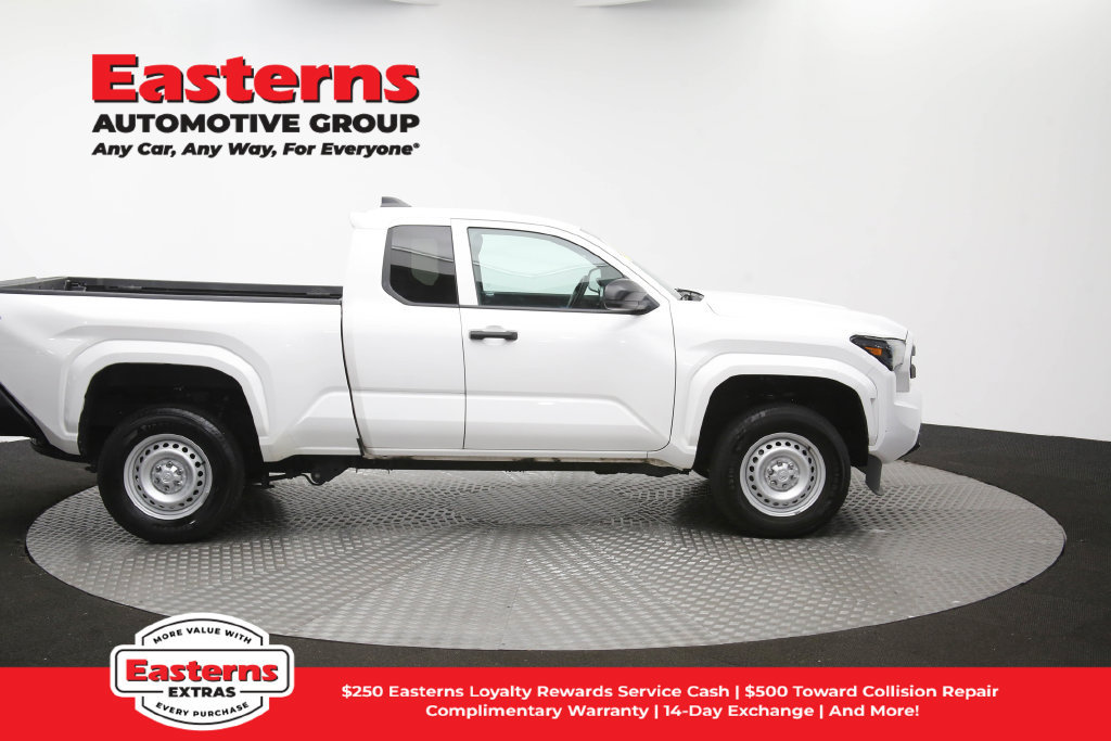 Used 2025 Toyota Tacoma SR RWD image 43