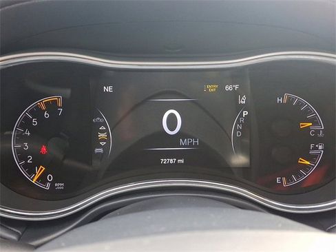 Used 2018 Jeep Grand Cherokee Summit image 21