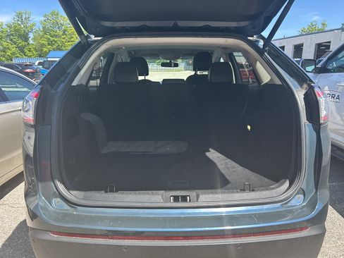 Used 2016 Ford Edge Titanium w/ Class II Trailer Tow Package FWD image 10