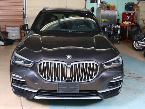 Used 2019 BMW X5 xDrive40i w/ Convenience Package AWD/4WD image 5
