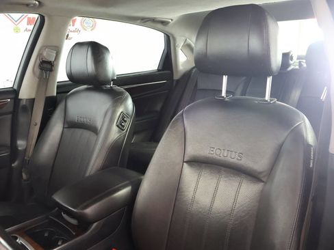Used 2013 Hyundai Equus Signature RWD image 29