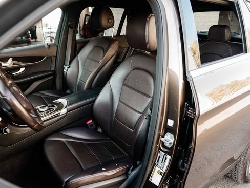 Used 2018 Mercedes-Benz GLC 350e 4MATIC image 9