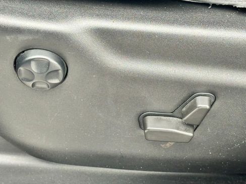 Used 2021 Jeep Grand Cherokee Limited w/ Trailer Tow Group IV AWD/4WD image 12