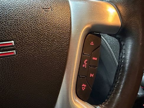 Used 2015 GMC Acadia SLT w/ Open Road Package image 28