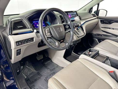 Used 2022 Honda Odyssey Touring image 9