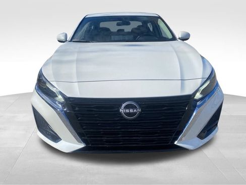 New 2025 Nissan Altima 2.5 SV w/ SV Premium Package image 2