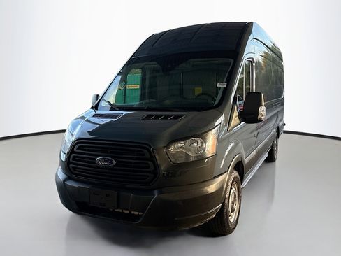 Used 2019 Ford Transit 250 Base image 4