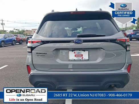 Used 2026 Subaru Forester Premium AWD/4WD image 4