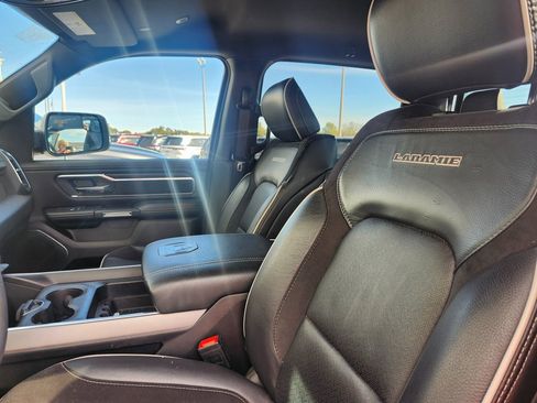 Used 2025 RAM 1500 Laramie image 11