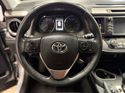 Used 2016 Toyota RAV4 XLE AWD/4WD image 12