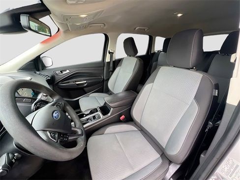 Used 2019 Ford Escape SE image 19