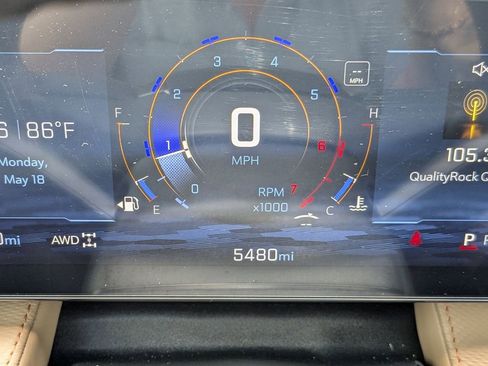 Used 2026 Chevrolet Equinox ACTIV w/ Convenience Package III AWD/4WD image 25