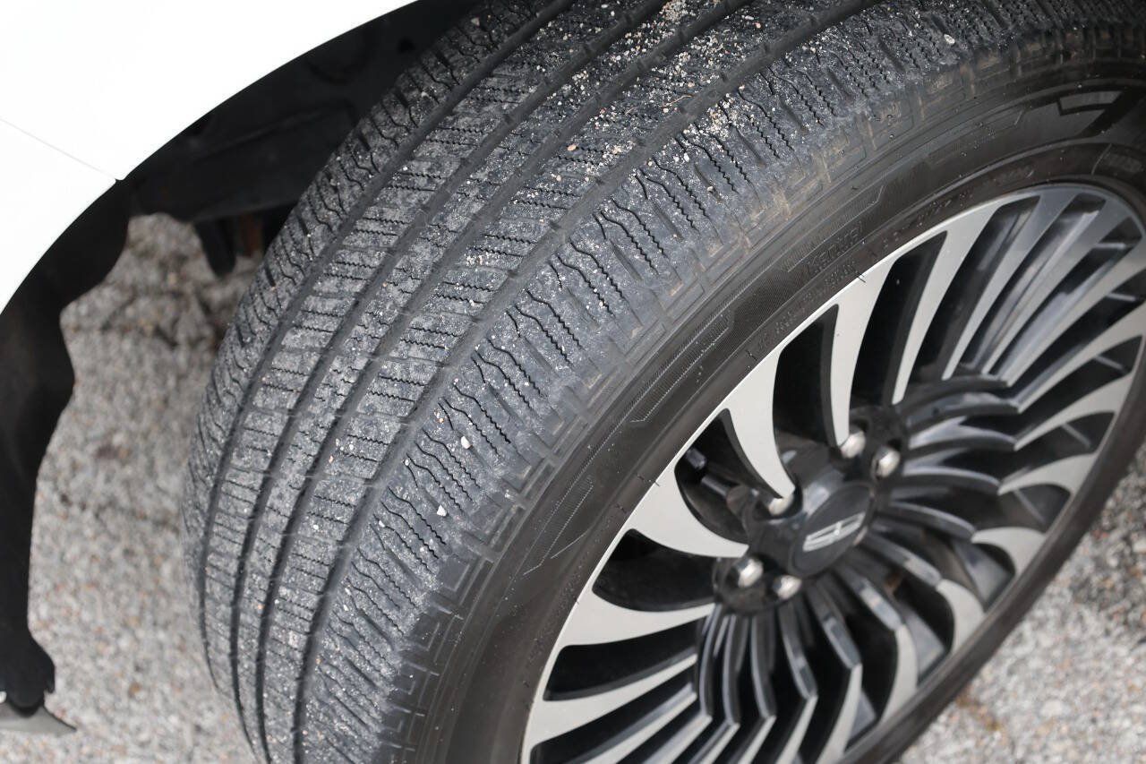 Used 2020 Lincoln Navigator L Black Label w/ Cargo Convenience Package AWD/4WD image 26