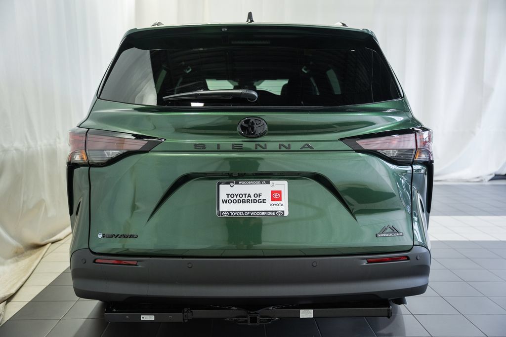 New 2026 Toyota Sienna XLE Woodland Edition AWD/4WD image 5