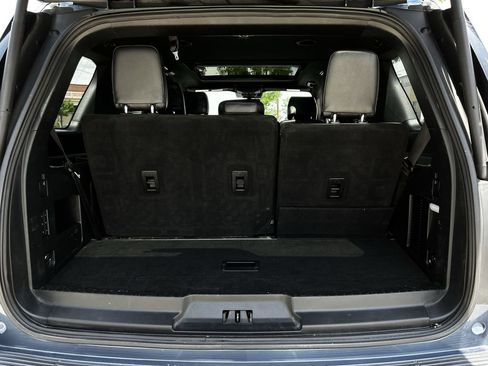 Used 2020 Ford Expedition Limited RWD image 36