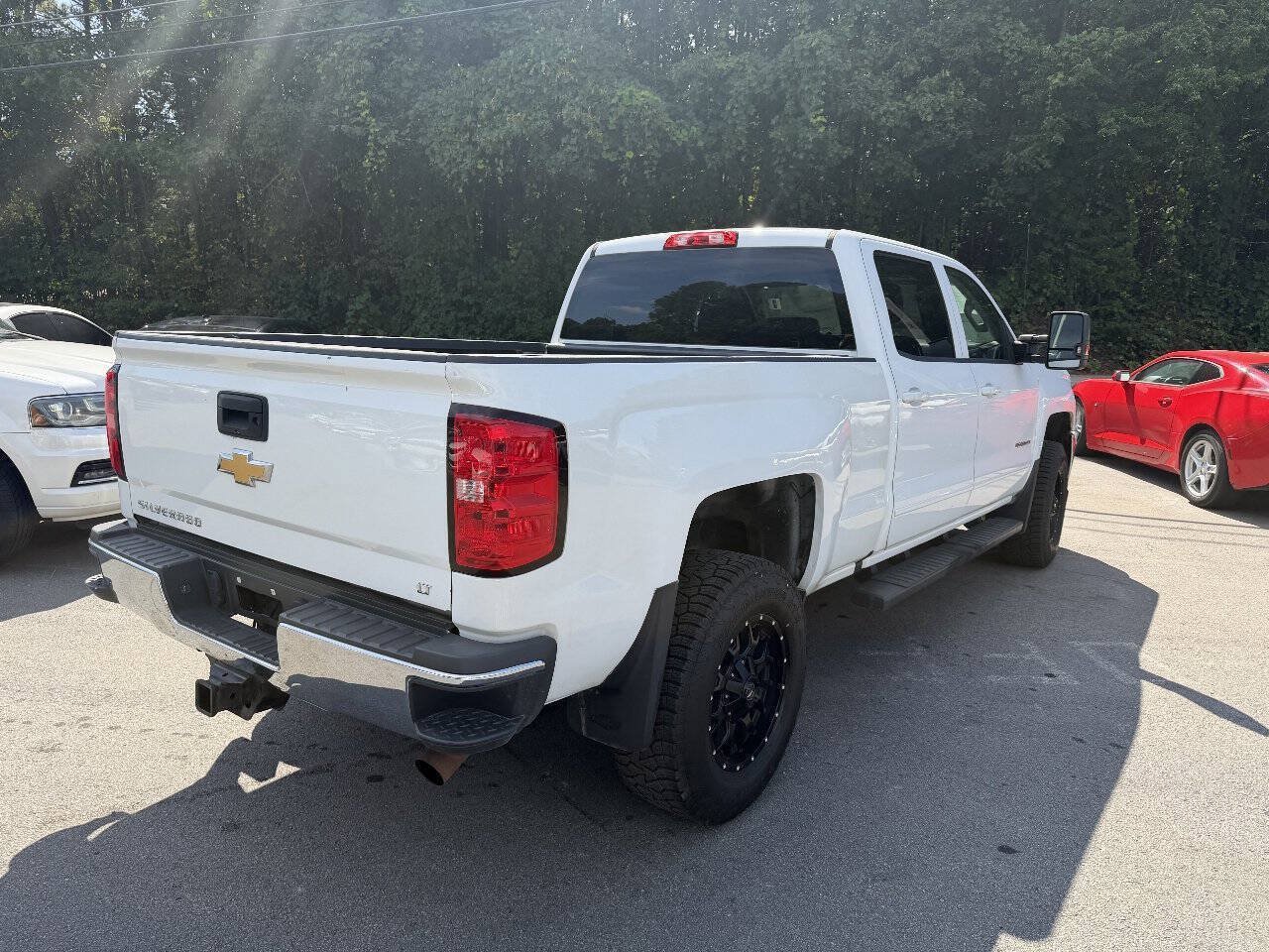 Used 2018 Chevrolet Silverado 2500 LT AWD/4WD image 5