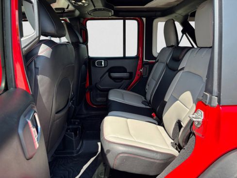 Used 2021 Jeep Wrangler Unlimited Sport image 15