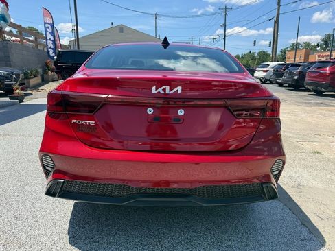 Used 2023 Kia Forte LXS FWD image 7