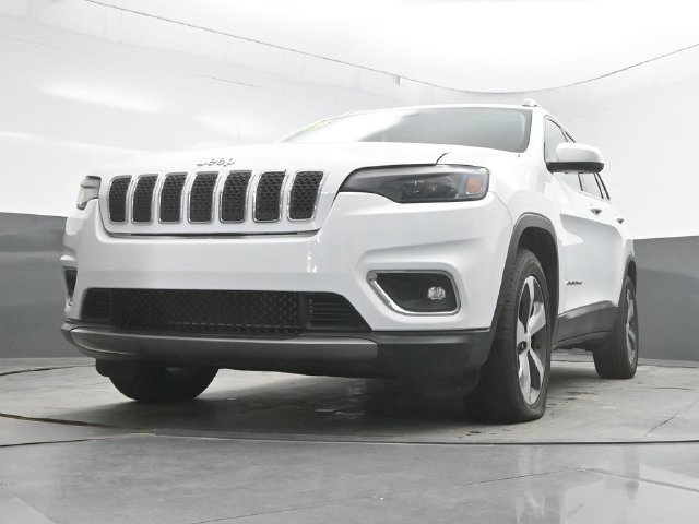 Used 2019 Jeep Cherokee Limited w/ Trailer Tow Group AWD/4WD image 21
