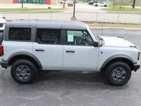 New 2026 Ford Bronco Big Bend AWD/4WD image 8