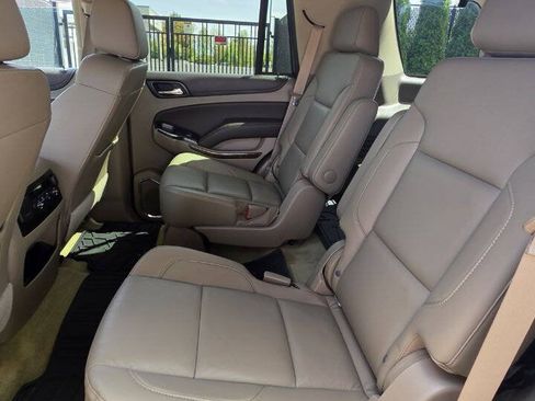 Used 2016 Chevrolet Tahoe LT w/ Luxury Package AWD/4WD image 10