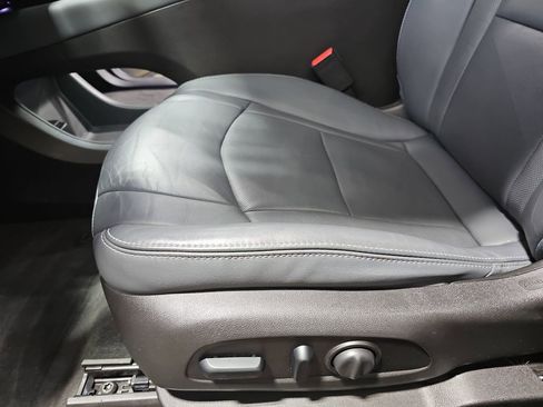 Used 2021 Buick Enclave Essence w/ Trailering Package, 5000 lbs. image 30