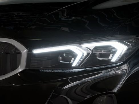 New 2026 BMW 330i Sedan image 33