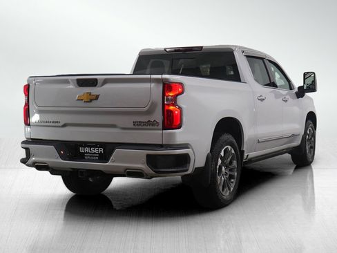 Used 2023 Chevrolet Silverado 1500 High Country image 5