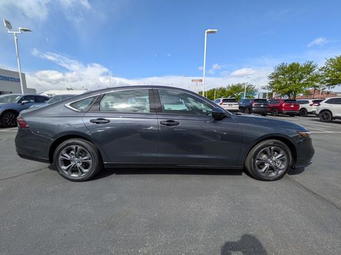 New 2026 Honda Accord EX-L image 2