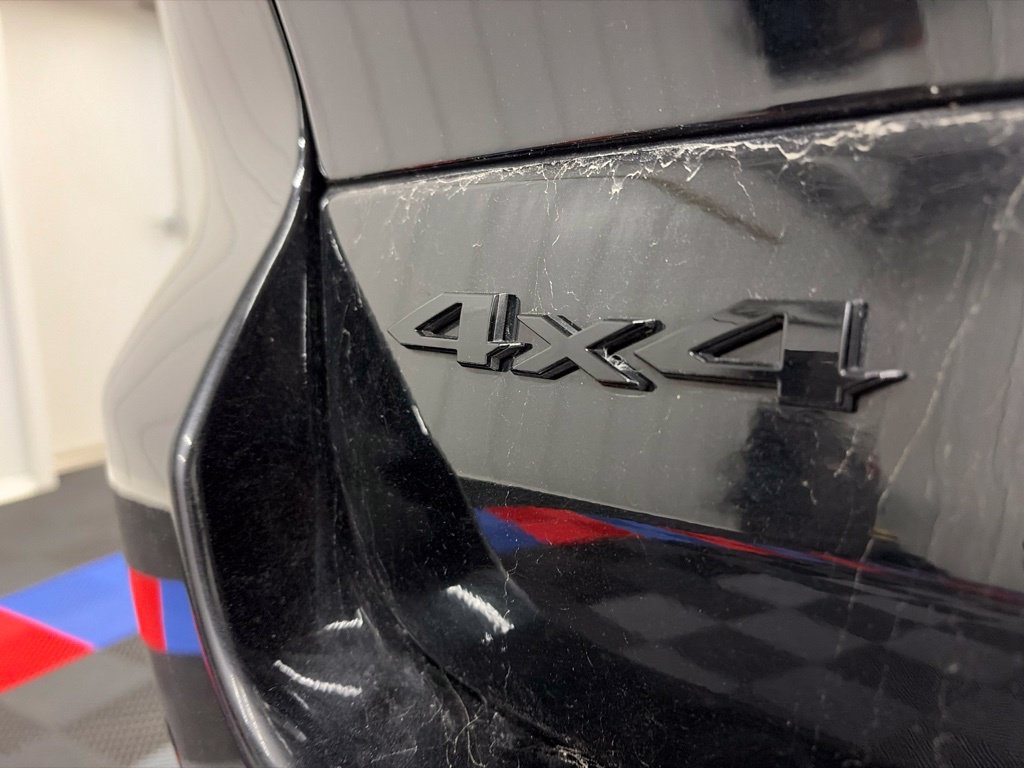 Used 2023 Jeep Grand Cherokee Altitude AWD/4WD image 12