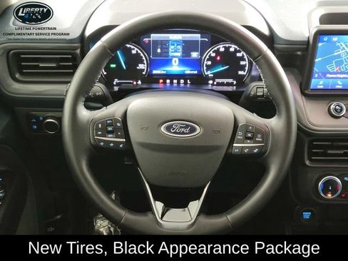 Used 2024 Ford Maverick Lariat w/ Black Appearance Package FWD image 27